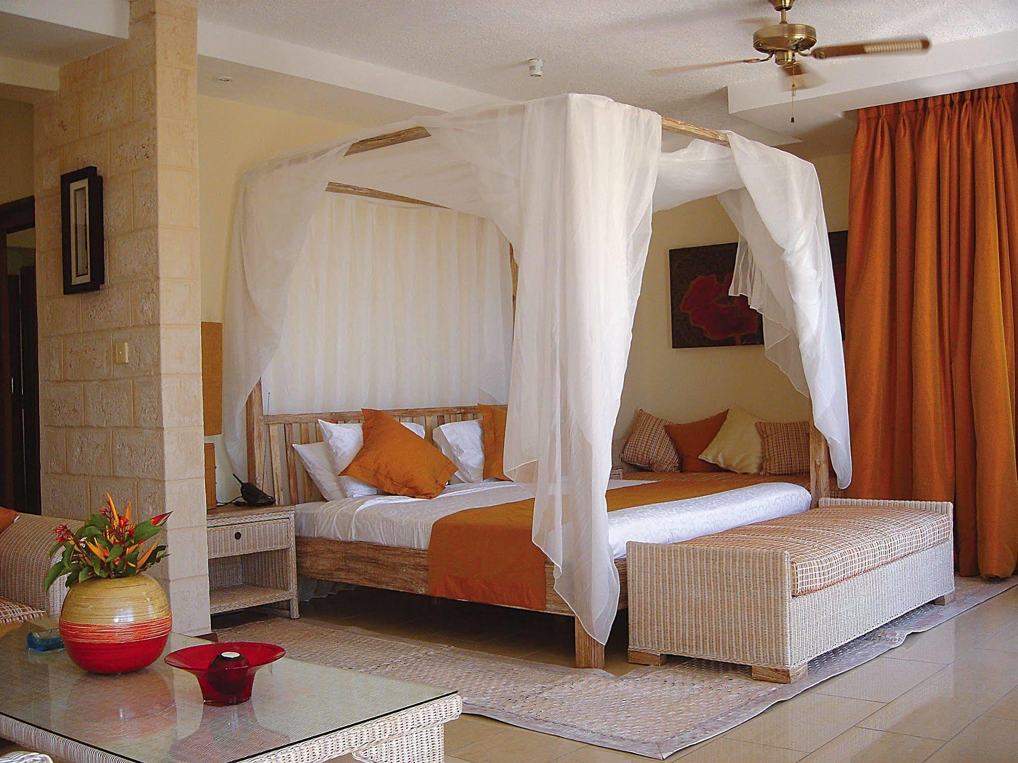 Leopard Beach Diani Beach Exterior photo